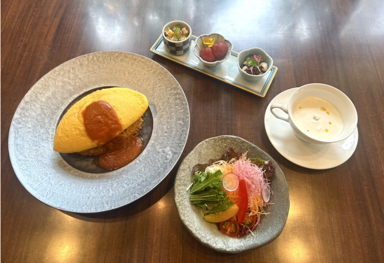 オムライスランチ